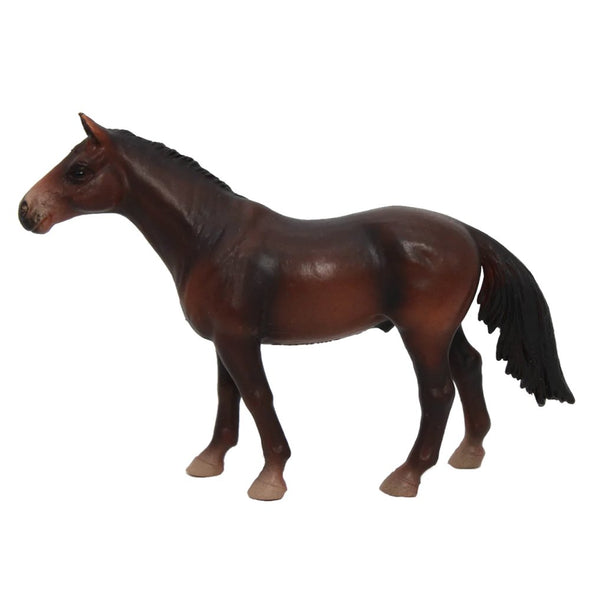 Schleich 13273 Thoroughbred retired farm life figurine