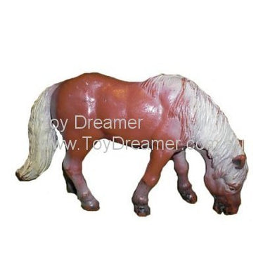 Schleich 13209 Haflinger Horse, feeding